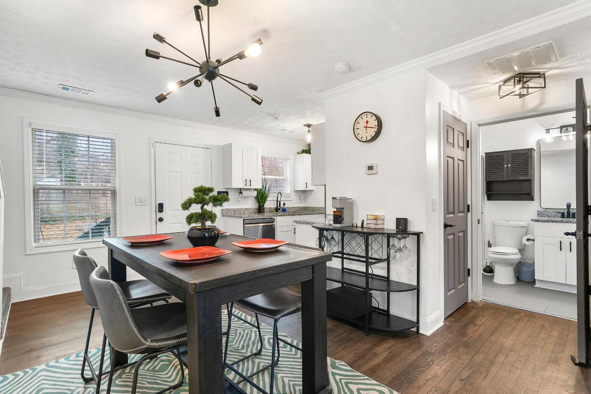Modern 3Bd,2Ba Townhome Near Stadiums In Metro-Atl Атланта Экстерьер фото
